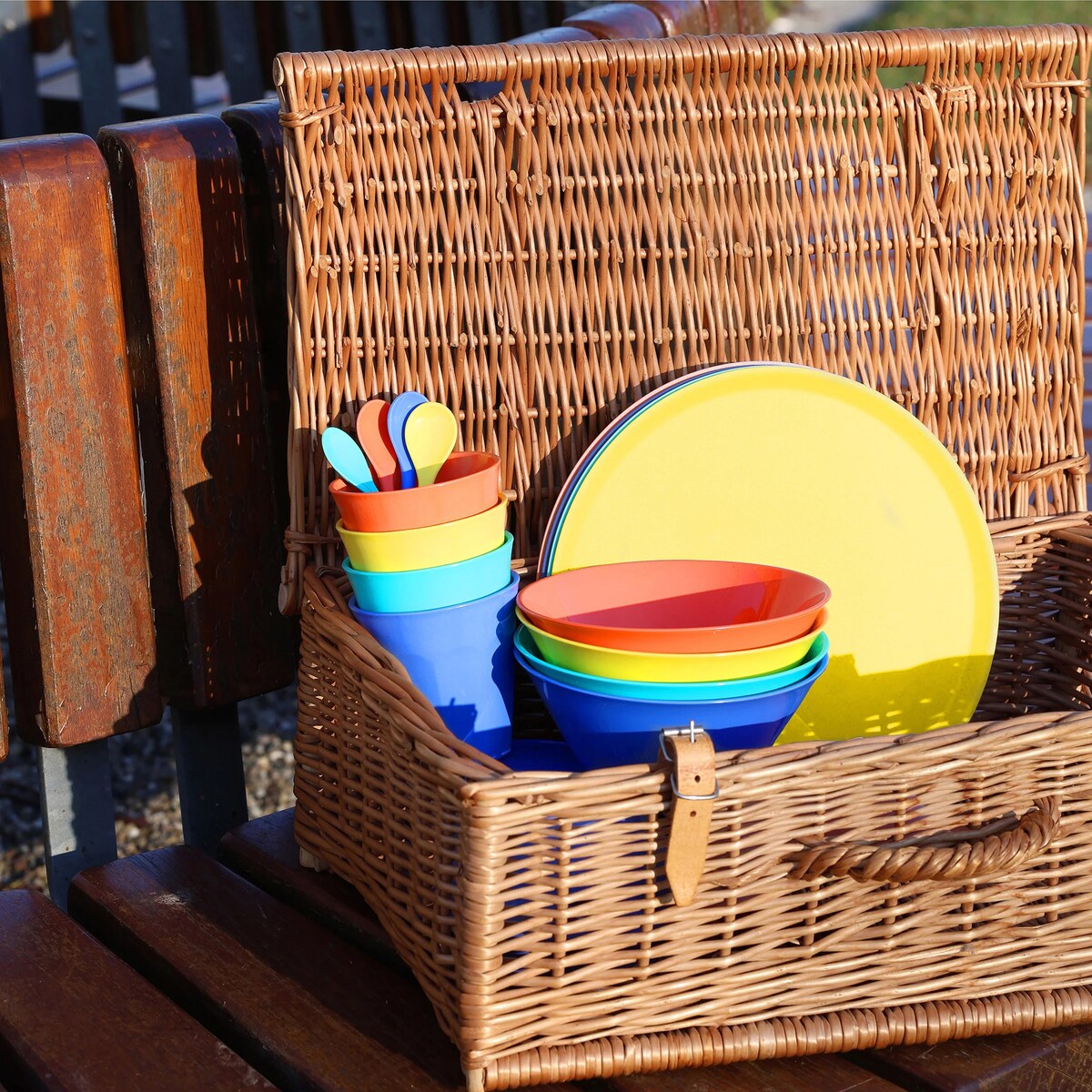 Zestaw naczyń turystycznych NORA LOLLIPOP, 16-częściowy, KOZIOL