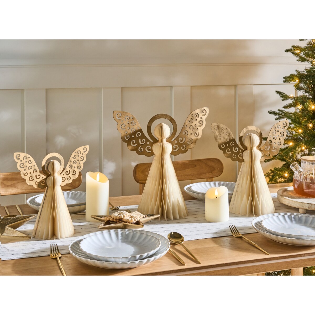 Zestaw 3 figurek dekoracyjnych EIRA Anioł 24/28/33 cm Beżowy