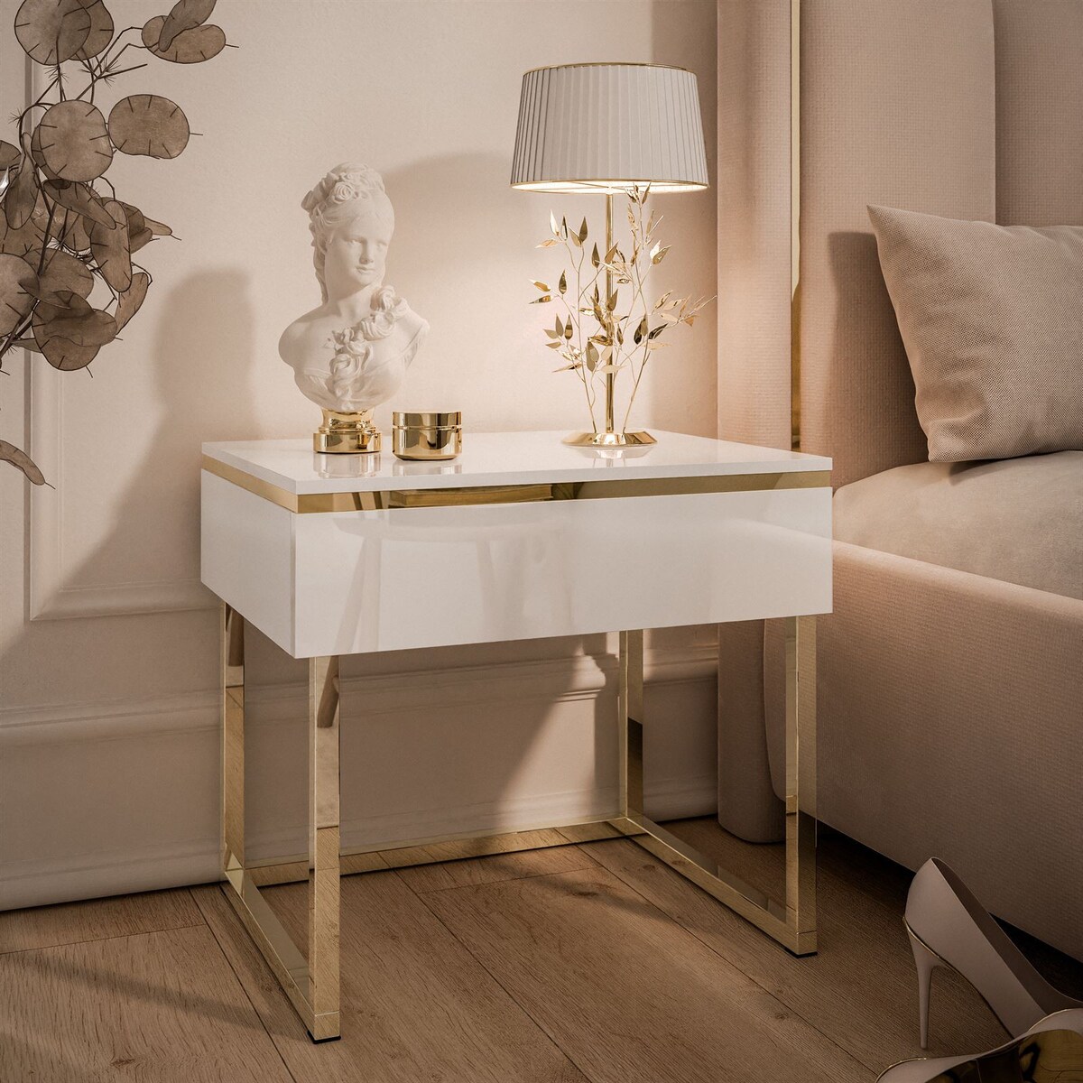 Stolik nocny AURORA na złotym stelażu biały połysk
