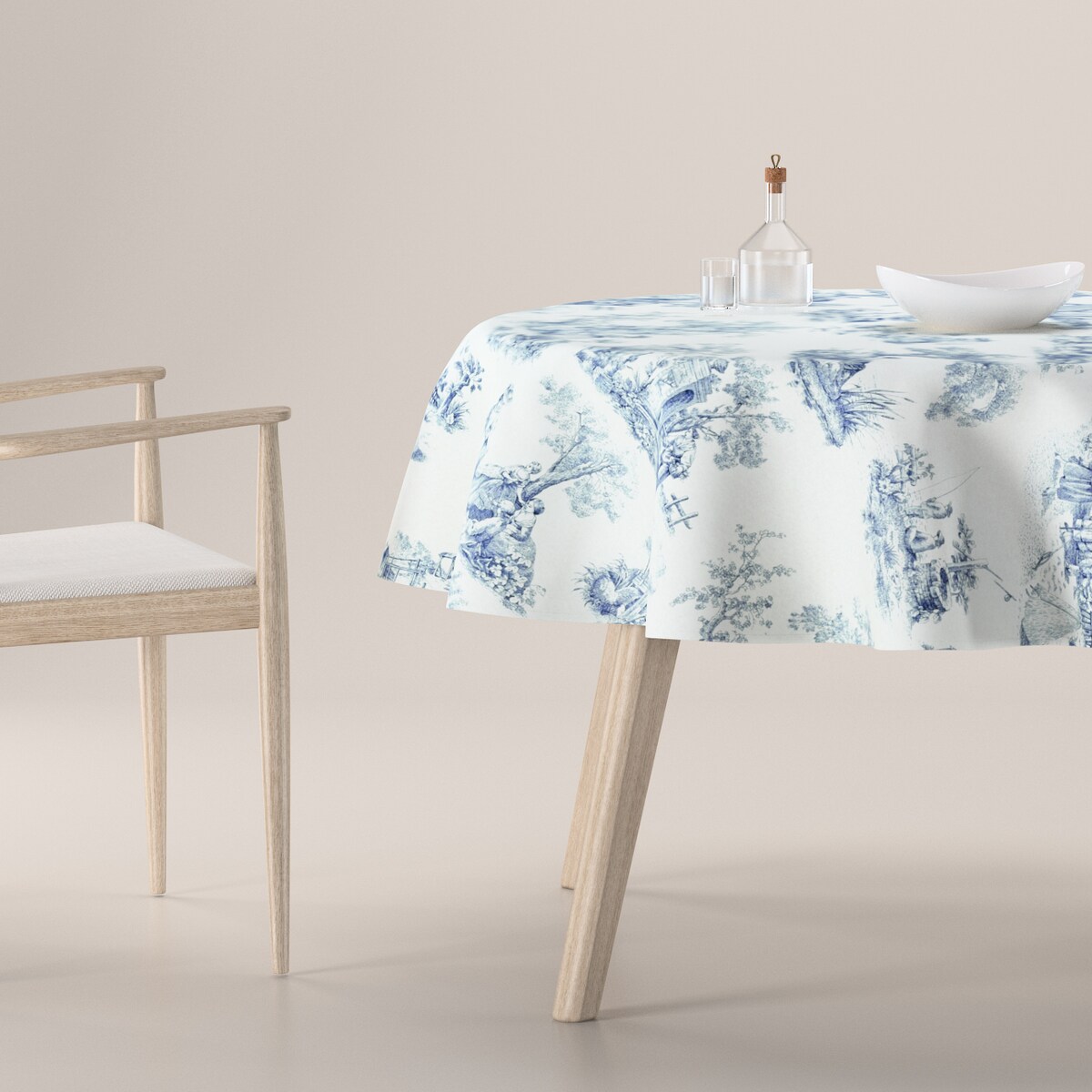 Obrus okrągły 130 x 130 cm scenki rodzajowe w kolorze niebieskim na tle ecru