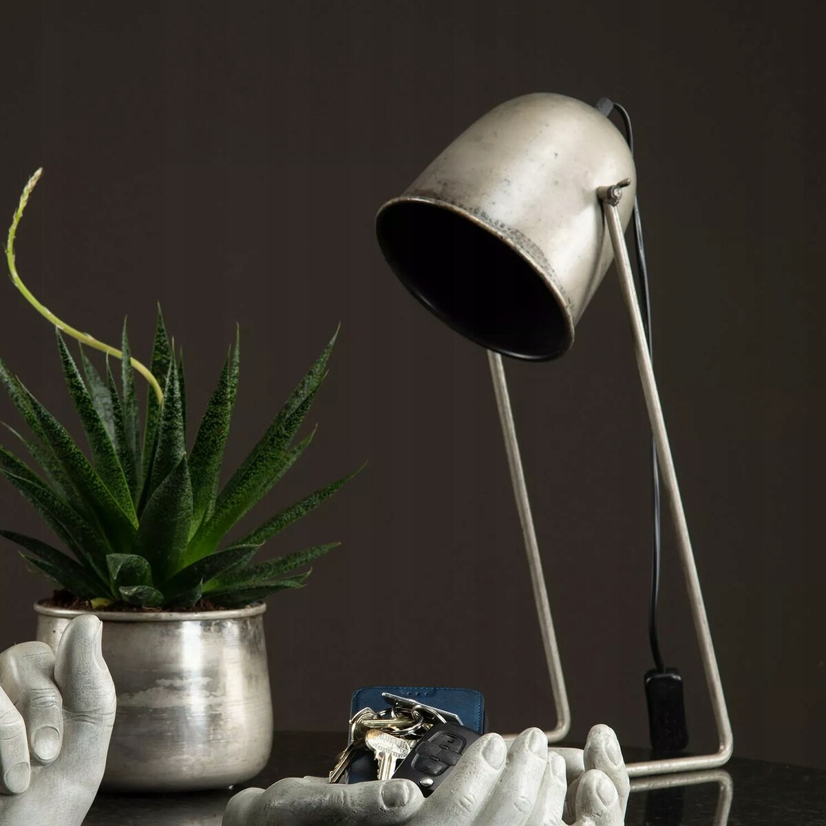 LAMPA STOJĄCA LOFT srebrna biurkowa stołowa dekoracja prezent do salonu