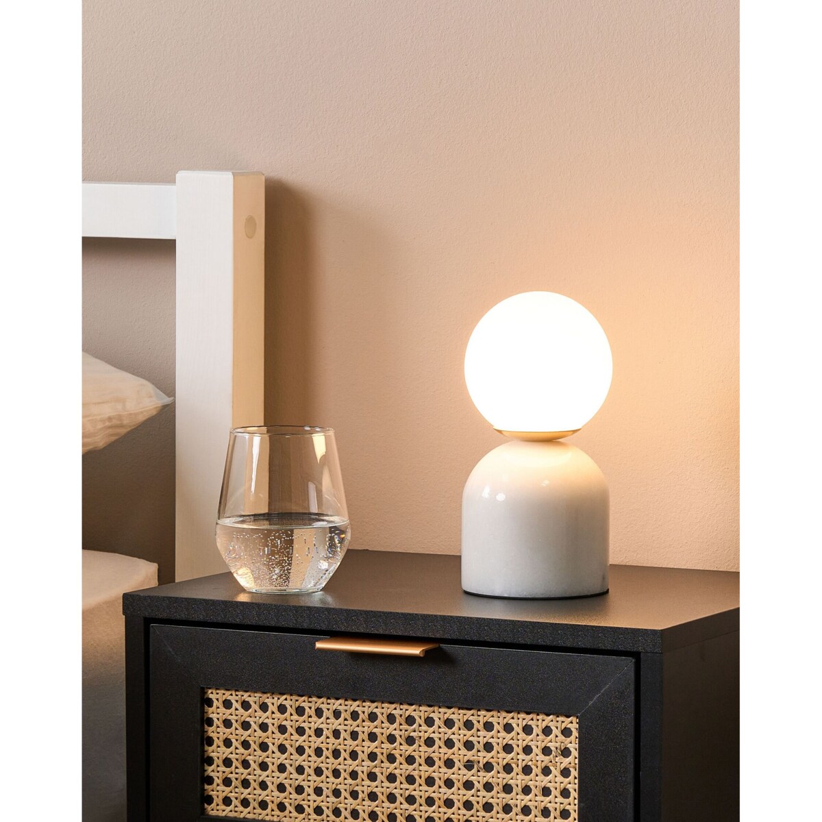 Lampa stołowa marmurowa biała KIWI