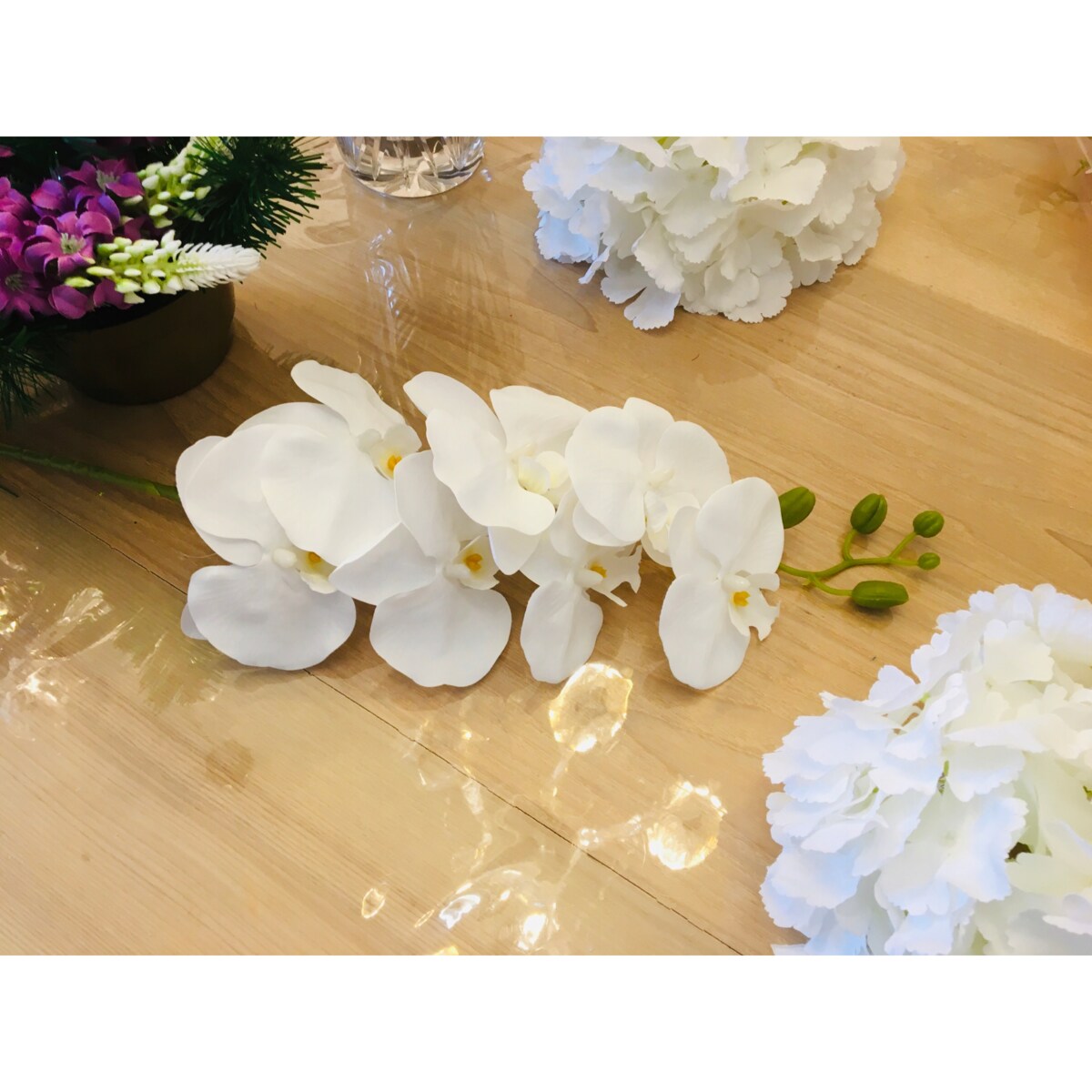 BIAŁY GUMOWANY STORCZYK NA ŁODYDZE piękny na dekoracje wazonu bukietu ślub