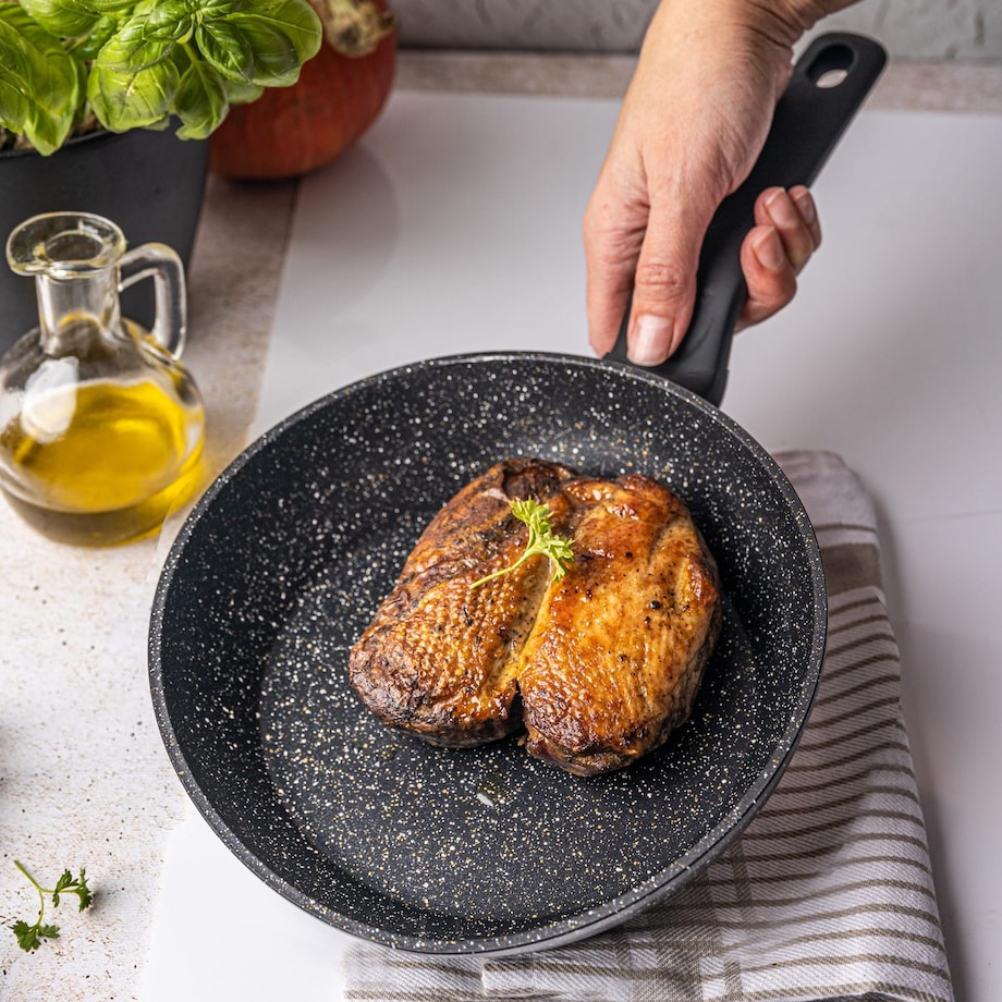 Patelnia z powłoką marmurową 20cm indukcja KLAUSBERG