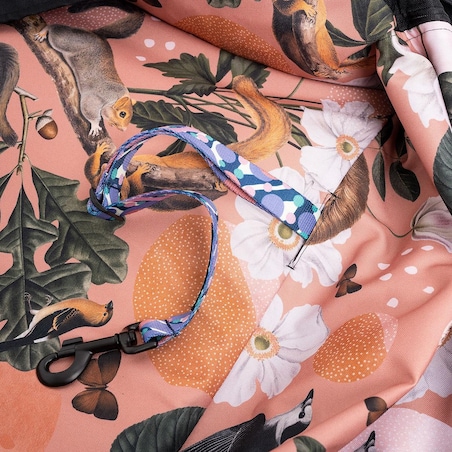 Fotelik do samochodu "Psutomaki"