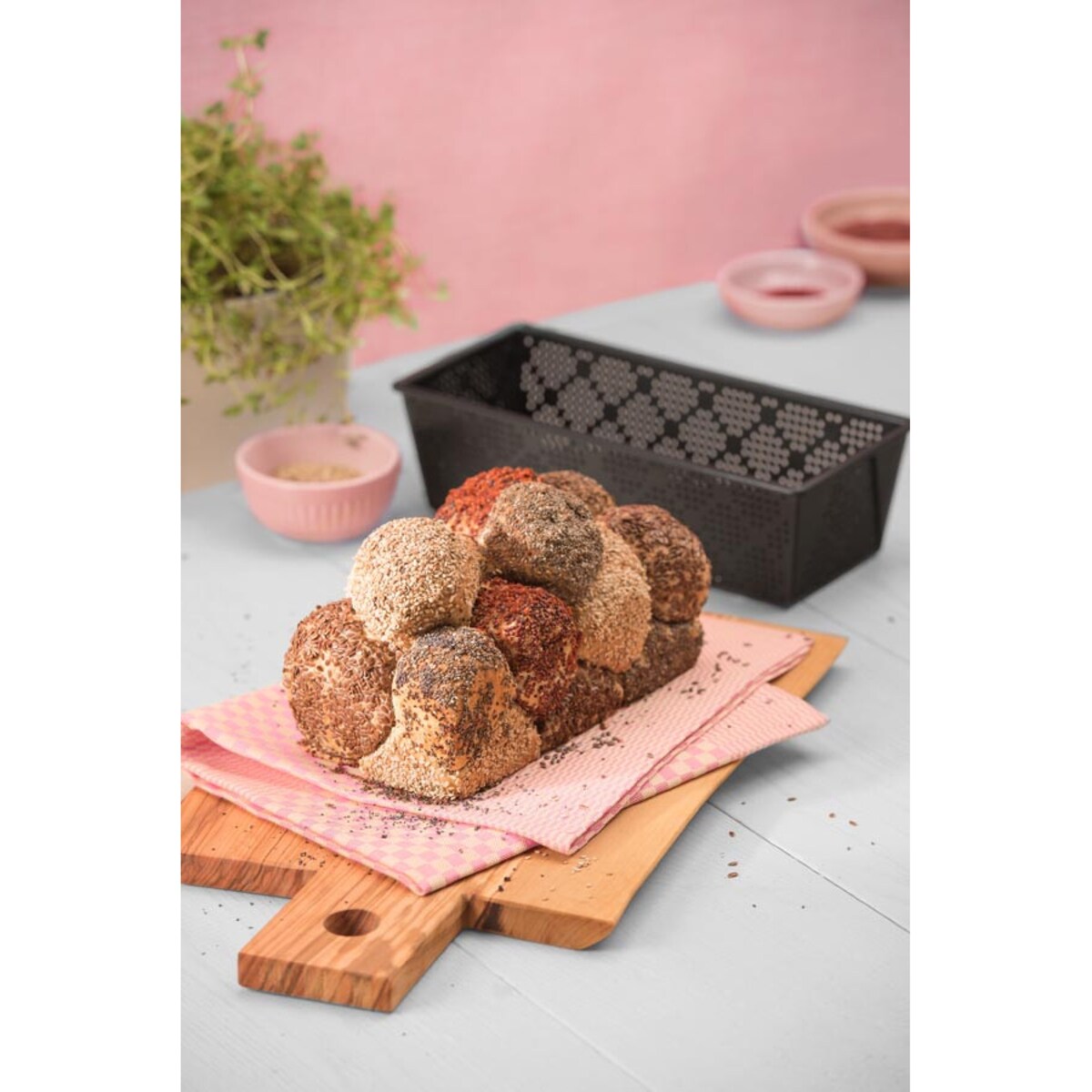 Perforowana forma do chleba Inspiration, 25 x 12 x 7.5 cm, Kaiser