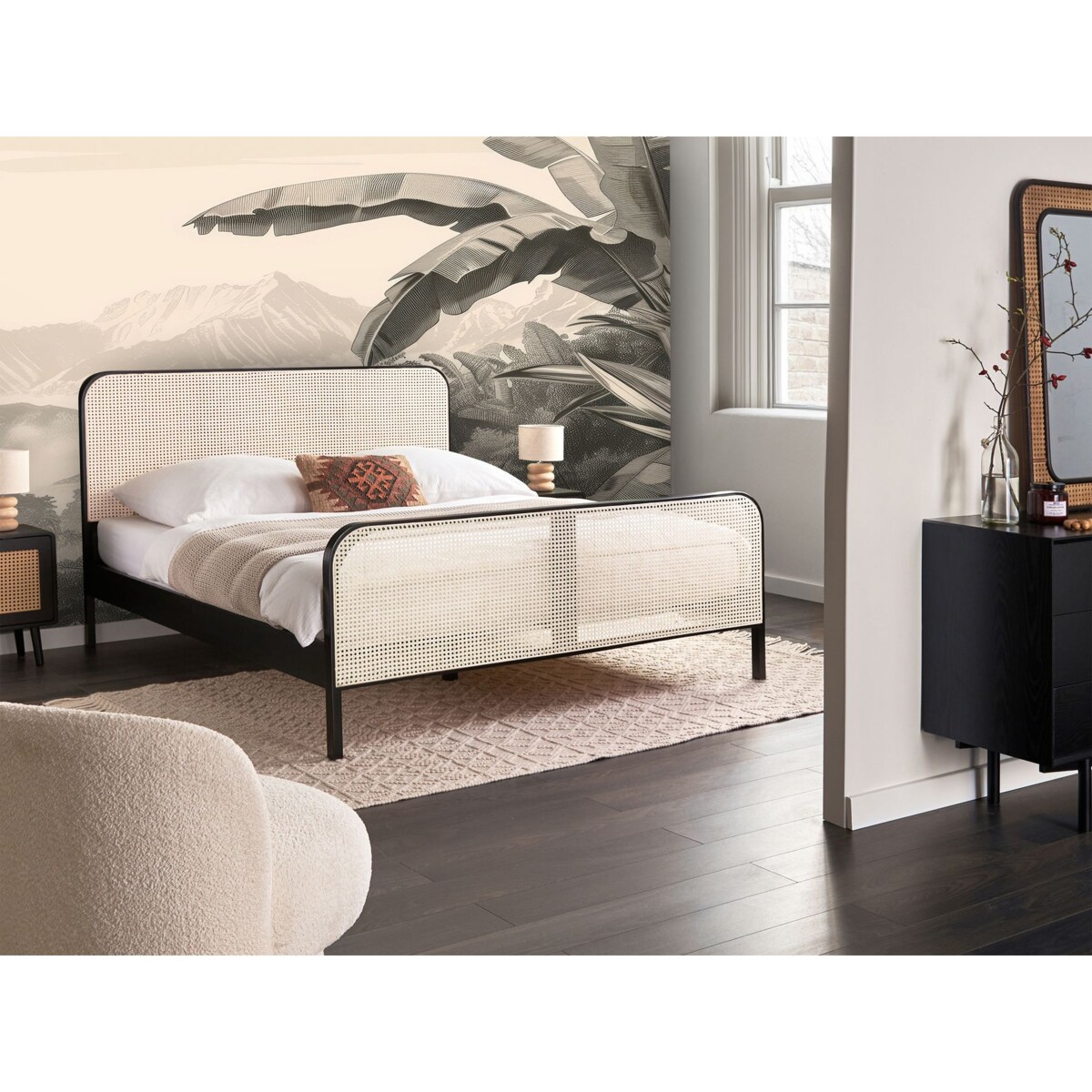 Łóżko Drewno sosnowe GONFARON 160 x 200 cm Czarny