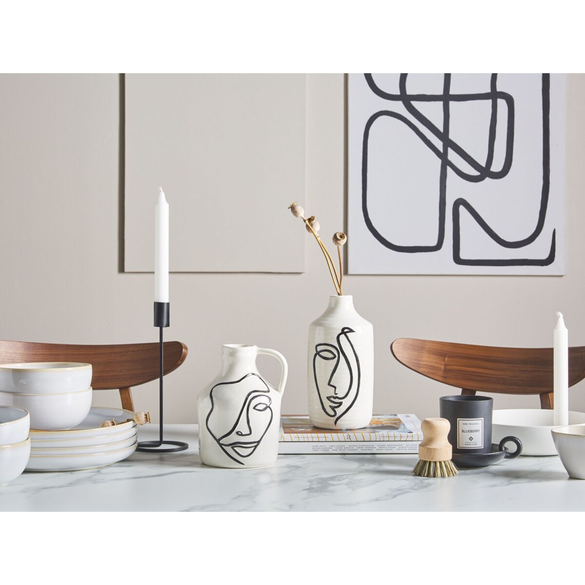 Wazon na kwiaty ceramiczny biały AGRINION