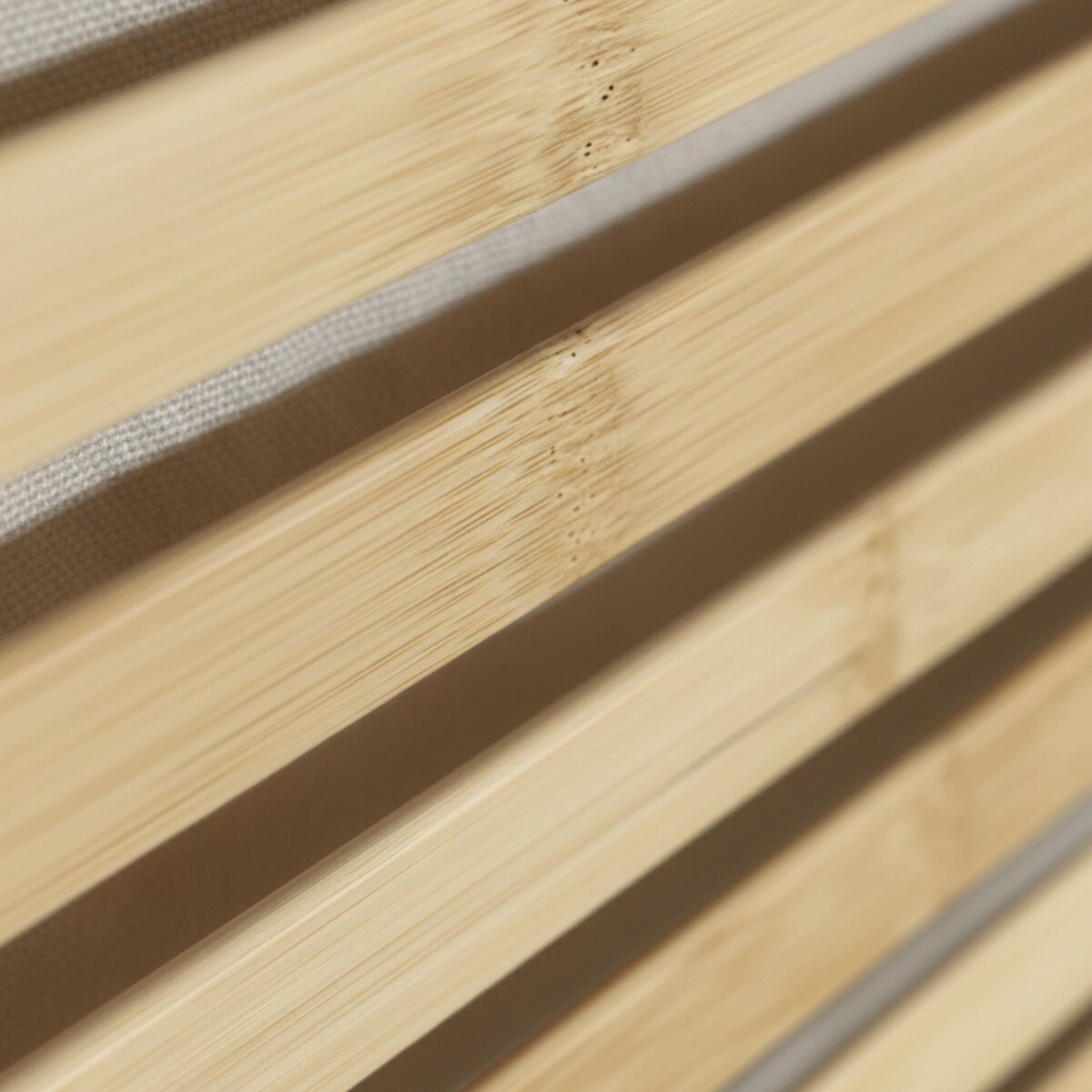 Bambusowy kosz na pranie z pokrywą i wyciąganym workiem LUND, 60 L