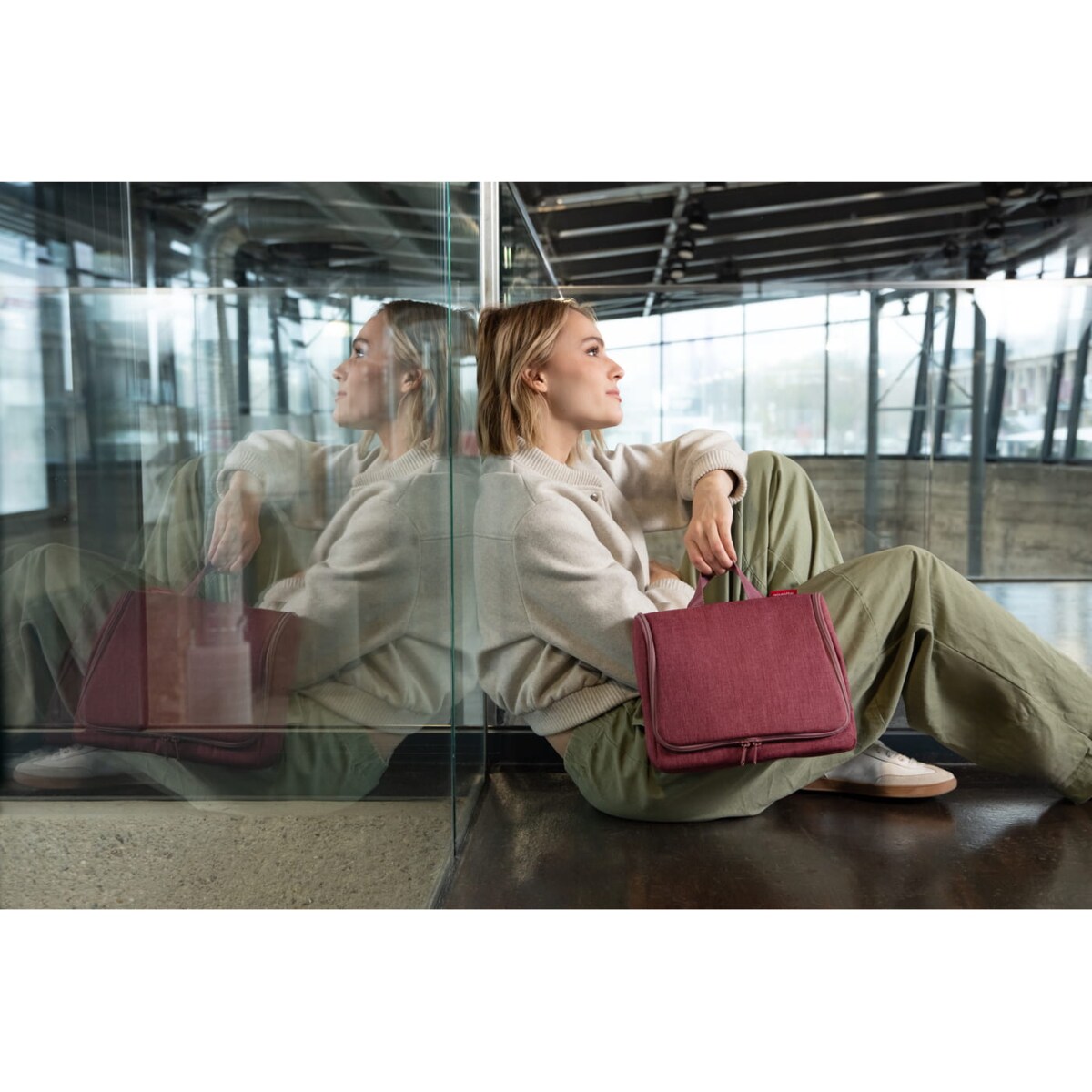 Kosmetyczka TOILETBAG XL, twist maroon