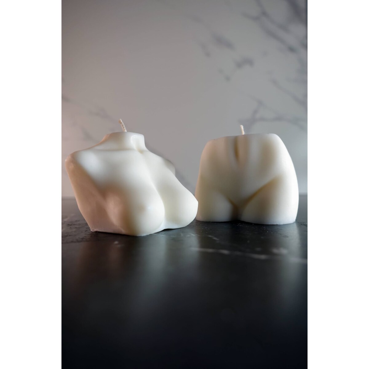 Świeca sojowa pośladki Body Part Bottom, 110 g, INSPIRA