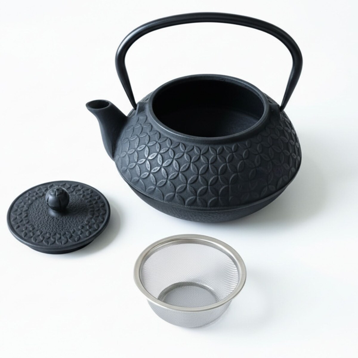 Czajnik żeliwny z zaparzaczem SABI, 1000 ml