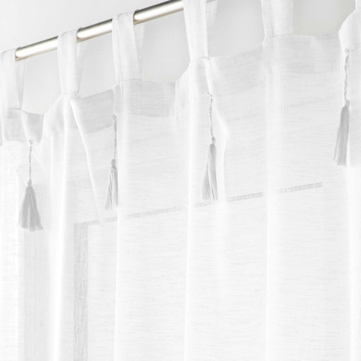 Firanka z ozdobnymi pomponami DALILA, 140 x 240 cm