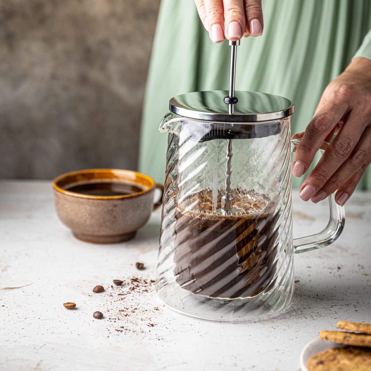 Zaparzacz do kawy herbaty szklany 600ml French Press srebrny KLAUSBERG