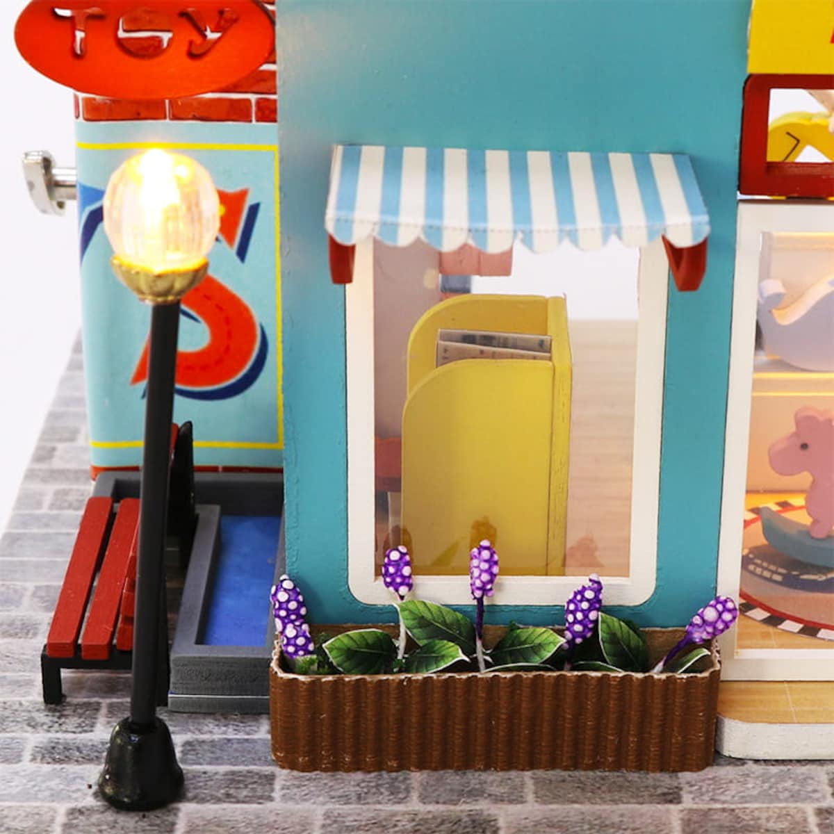 Miniaturowy domek - Sklep z zabawkami