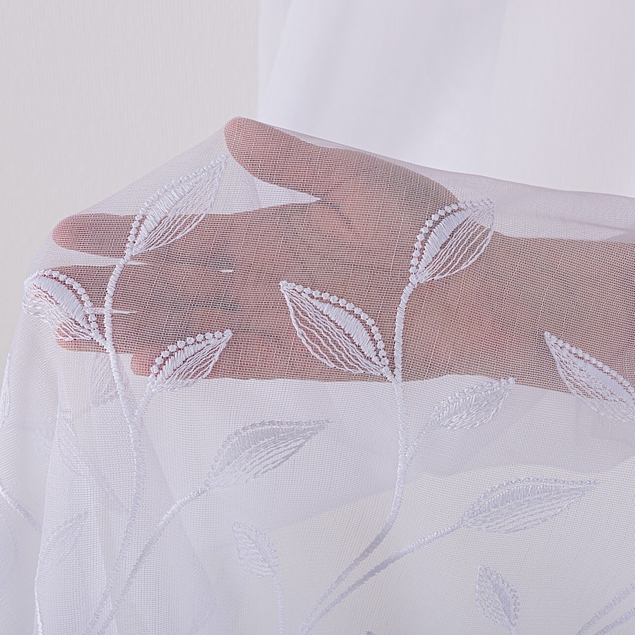 Firana na taśmie 300x245 biały ze wzorem