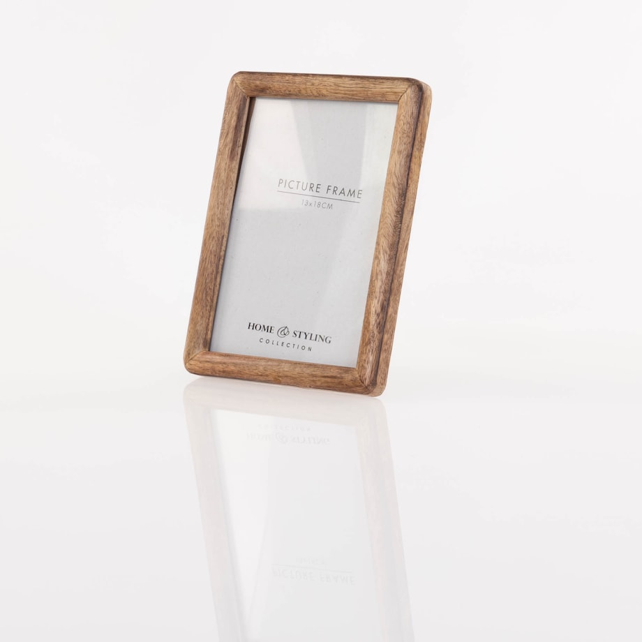 Drewniana ramka na zdjęcie, stojąca, z drewna mango, 13 x 18 cm