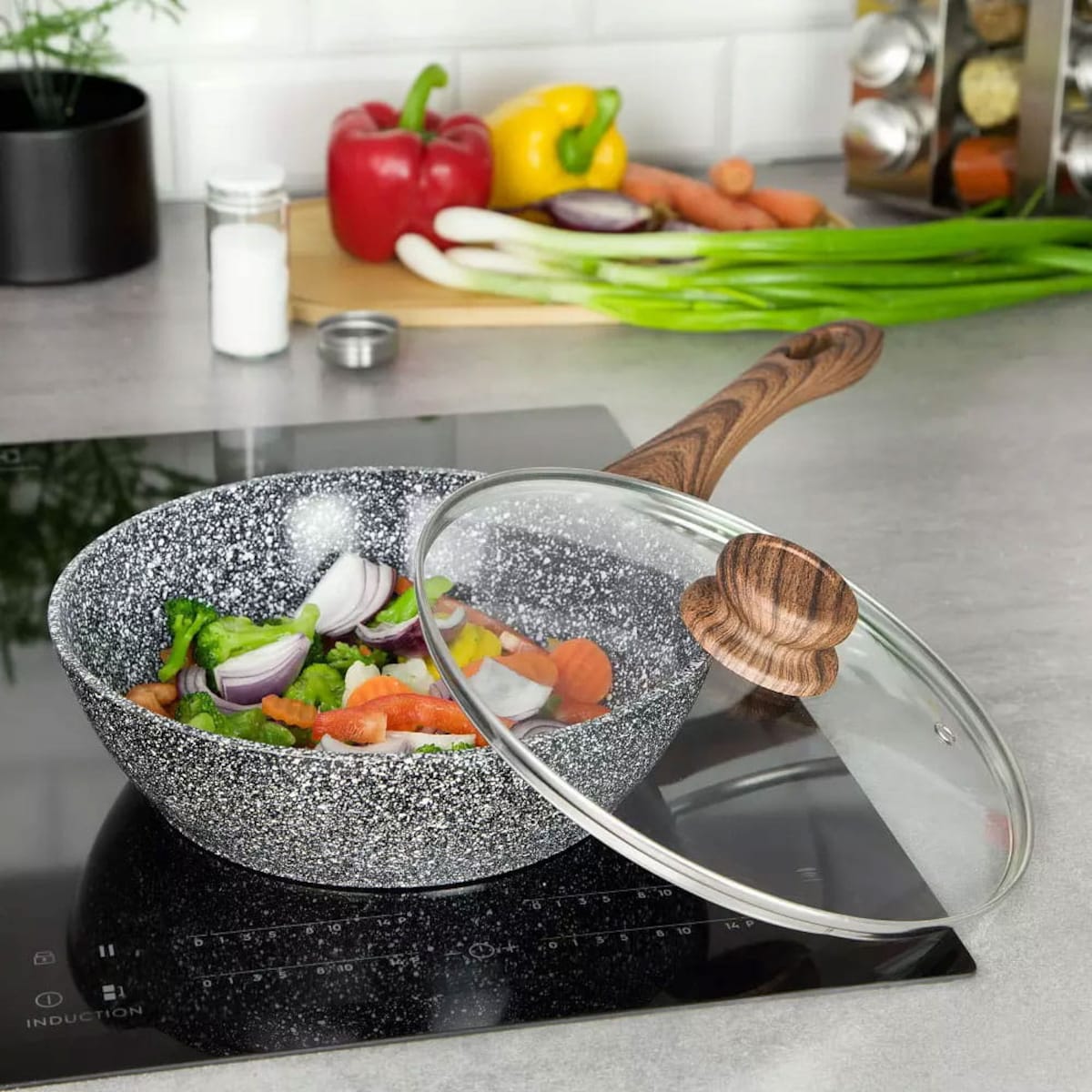 Patelnia wok z pokrywką 24cm indukcja gaz KINGHOFF granit wood