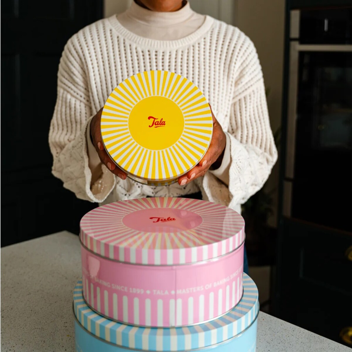 Tala puszki metalowe RETRO Elisabeth 3 szt.