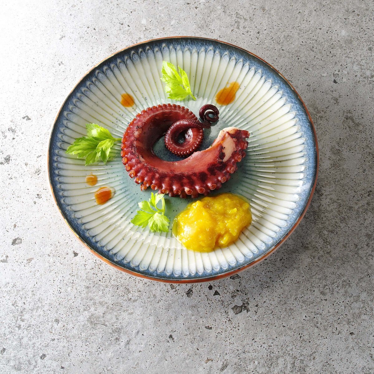 Talerz trójkątny Galaxy, 260 mm