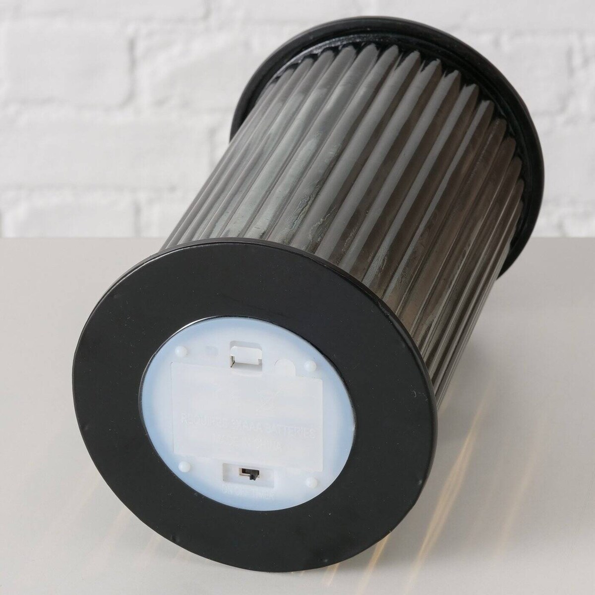 Czarny lampion SPARGO, ryflowane szkło