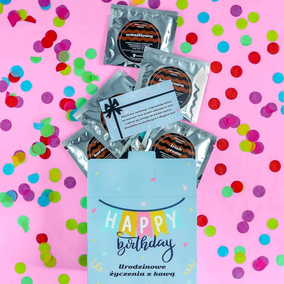 Drobny urodzinowy zestaw prezentowy torebka pudełko z kawą aromatyzowaną - 5 różnych smaków kawy arabica w saszetkach po 10g - prezent dla kobiety faceta