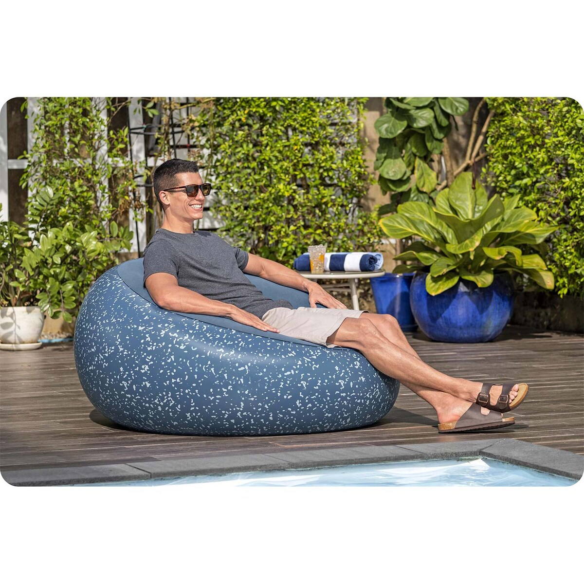 Fotel dmuchany Bestway 75154 dmuchany puf materac do siedzenia 112x112 cm
