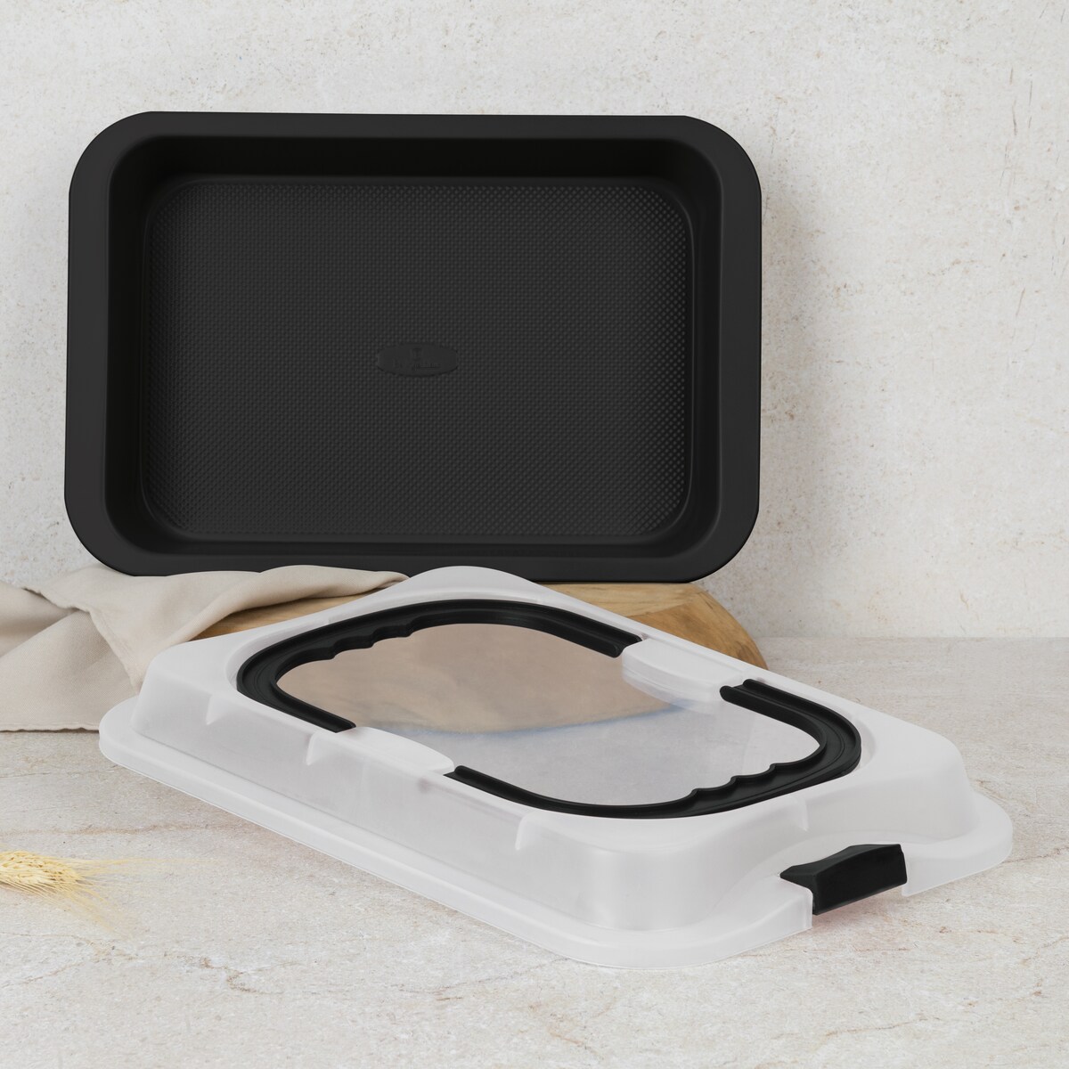 Forma do pieczenie z pokrywą BerlingerHaus BH-8641 Matte Black Collection