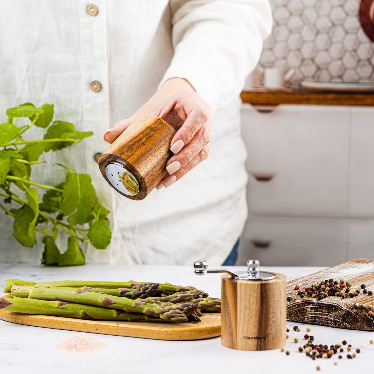 Zestaw do soli i pieprzu z młynkiem i solniczką KLAUSBERG