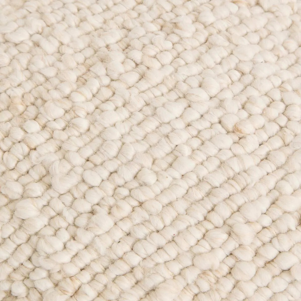 Poduszka dekoracyjna z efektem wełny Volna, 45x45 cm kremowa