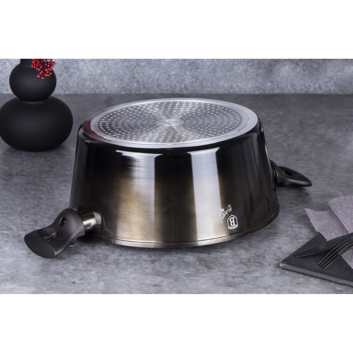 Garnek z powłoką granitową 6.1L 28cm BERLINGER HAUS Shiny Black