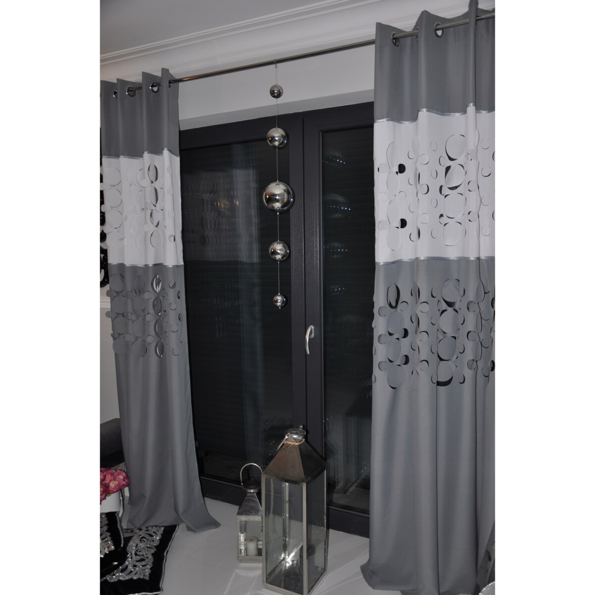 zasłona "22laser" 140x250 cm wycinana laserowo na przelotki