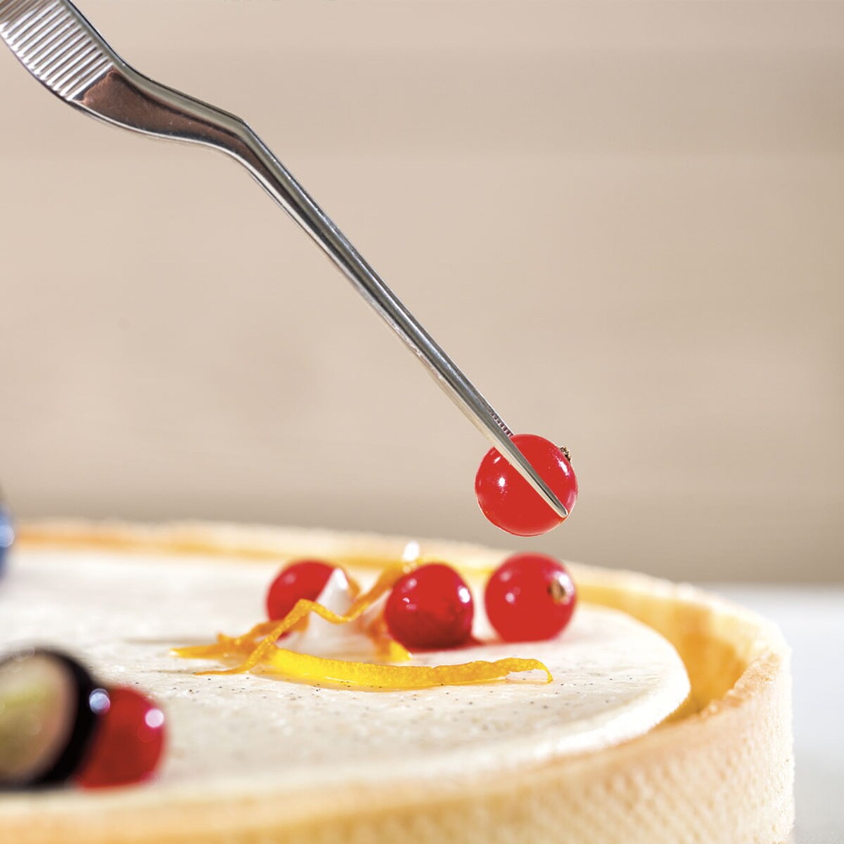 Decora pęseta ze stali nierdzewnej 14 cm