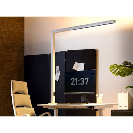 Lampa biurkowa LED metalowa srebrna OCTANT