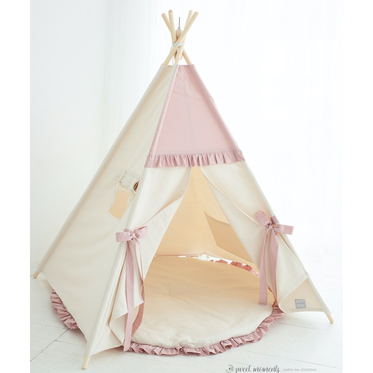 Namiot tipi dla dziewczynki Pink Frill - zestaw 5 el.