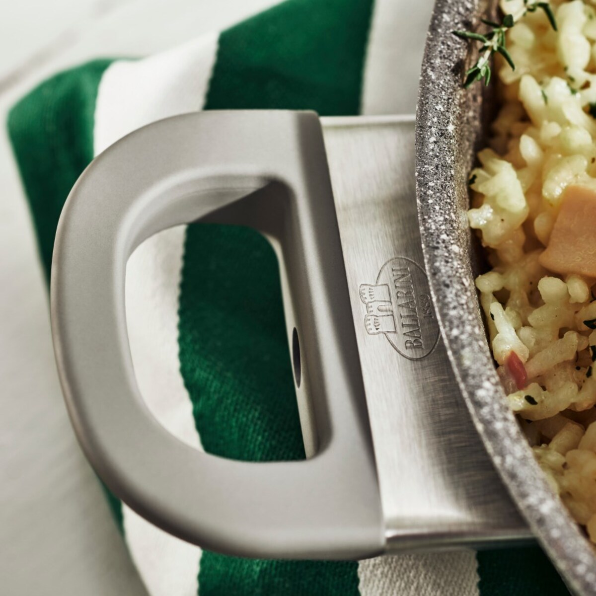 Głęboka patelnia granitowa z 2 uchywtami i pokrywką Ballarini Murano - 28 cm