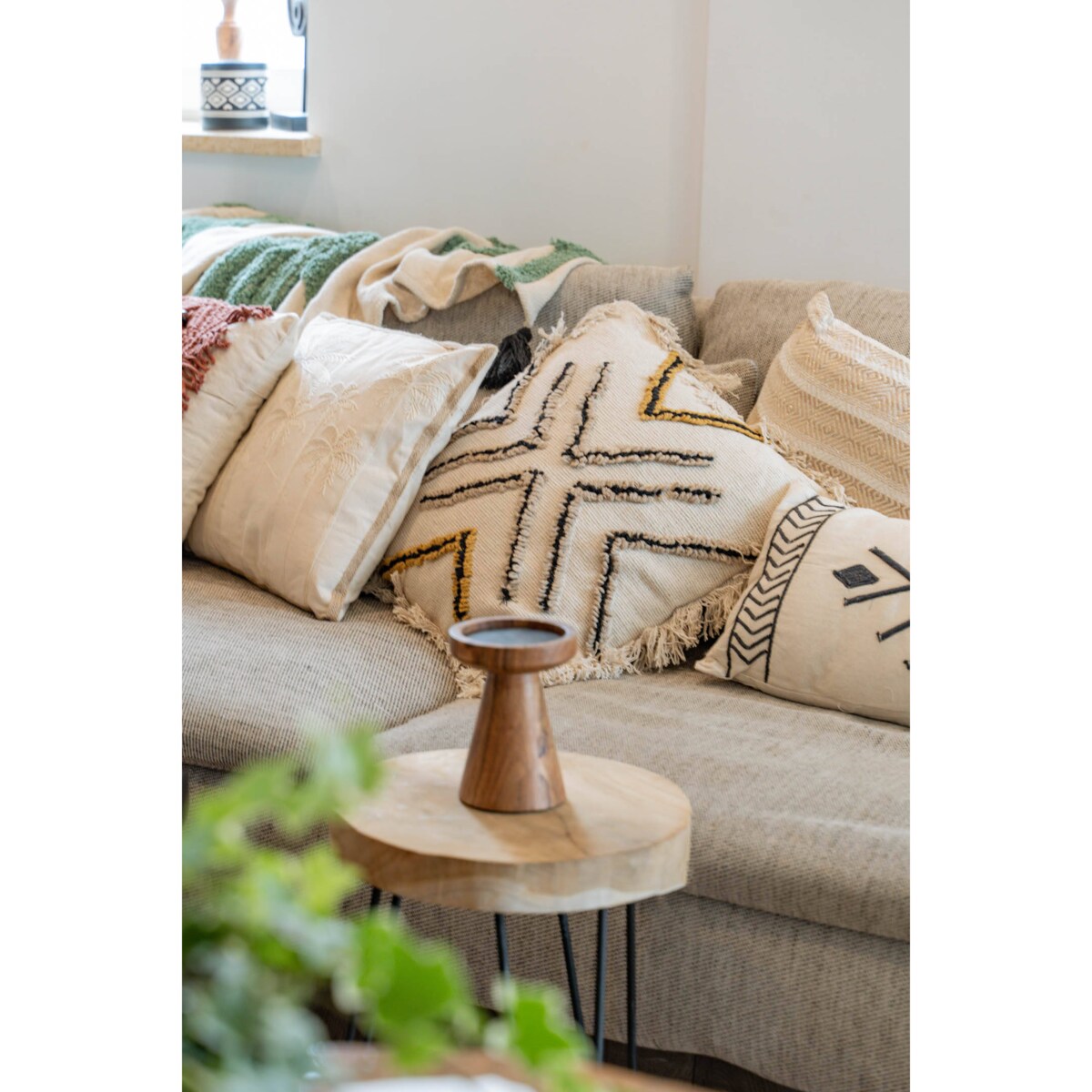 Świecznik drewniany, 13 cm, drewno akacjowe