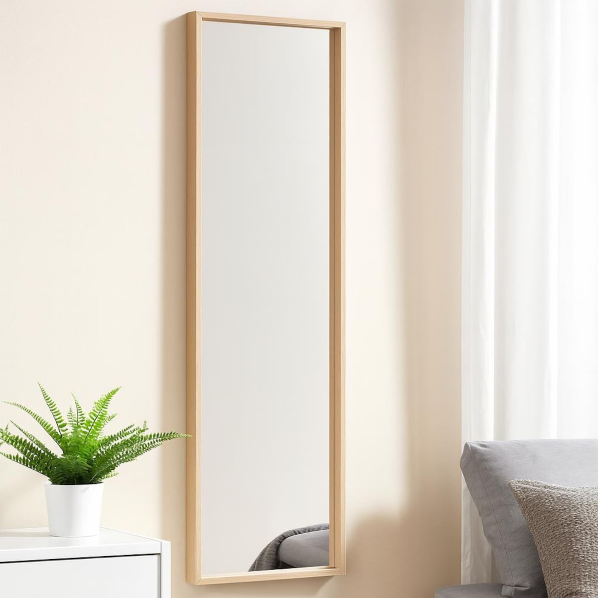 Lustro ścienne w ramie MDF, 150 cm