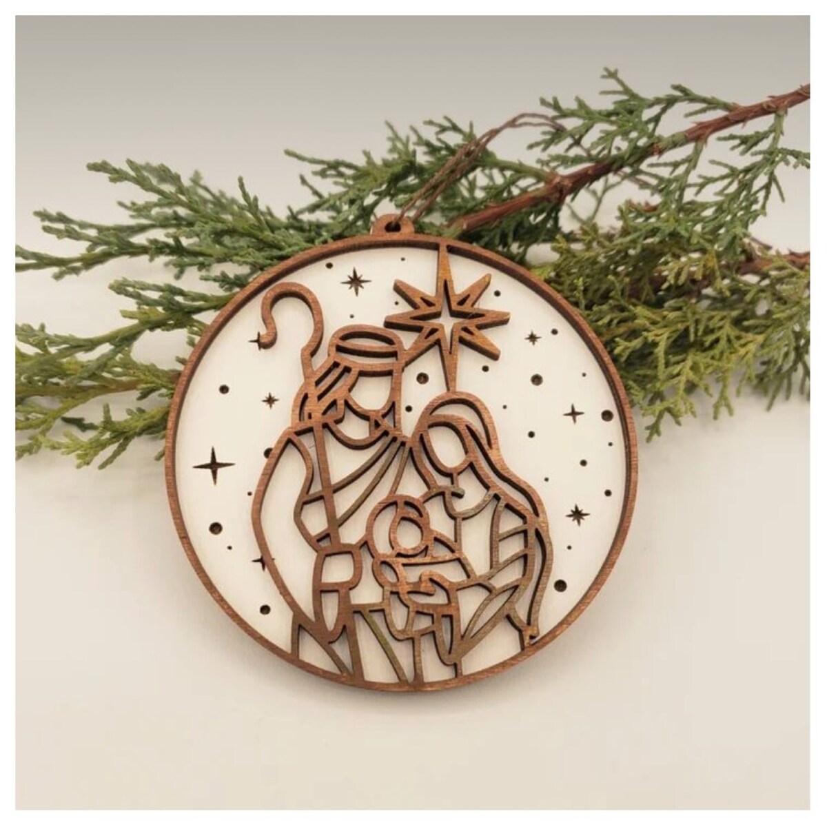 Drewniana bombka choinkowa