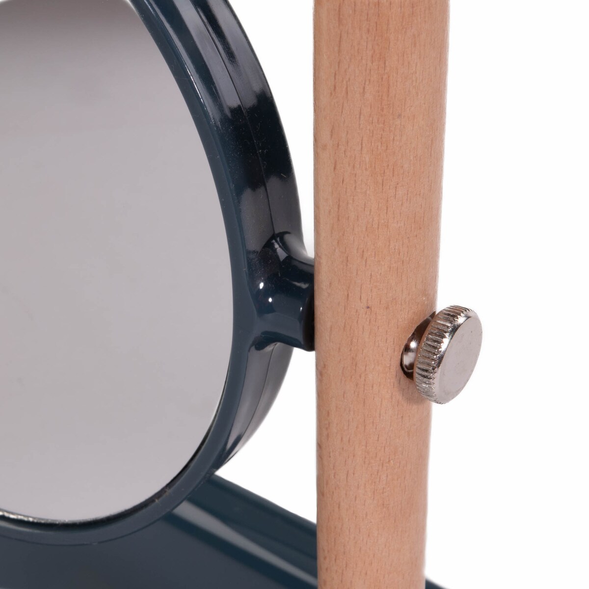 Lusterko kosmetyczne z tacą