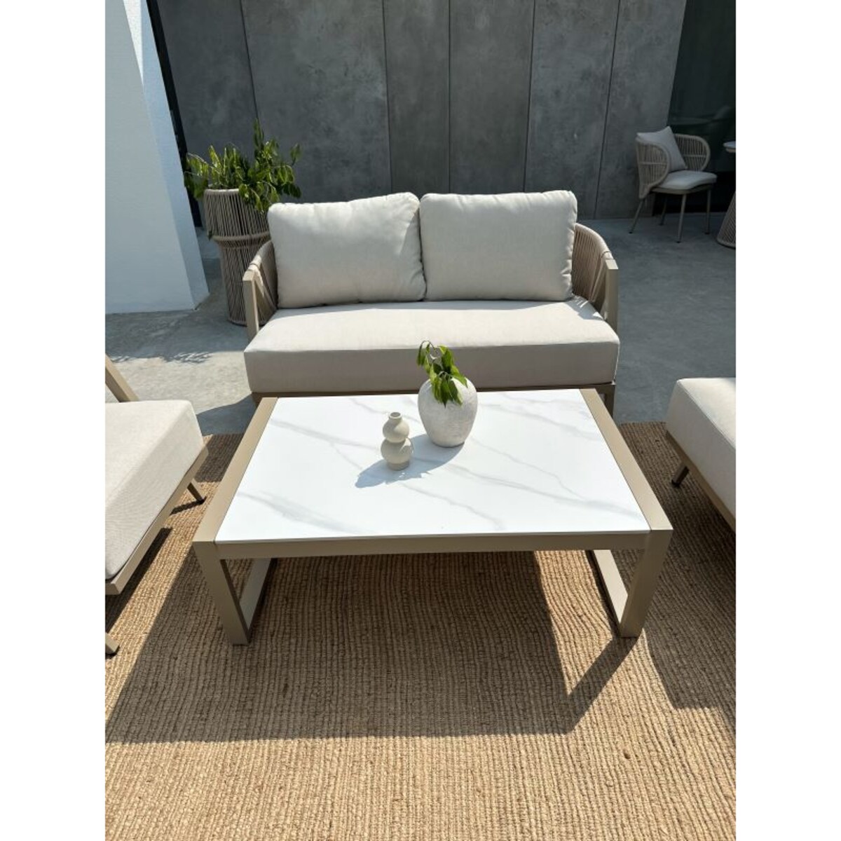 STOLIK ALUMINIOWY MAKSYMO SZAMPAŃSKI