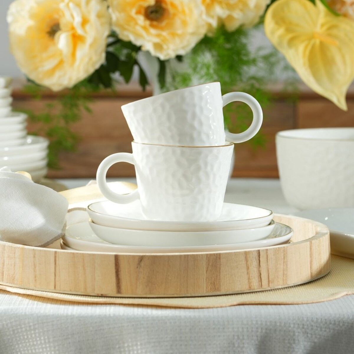 VILLA ITALIA Filiżanka do herbaty porcelanowa 200 ml ze spodkiem PAULA