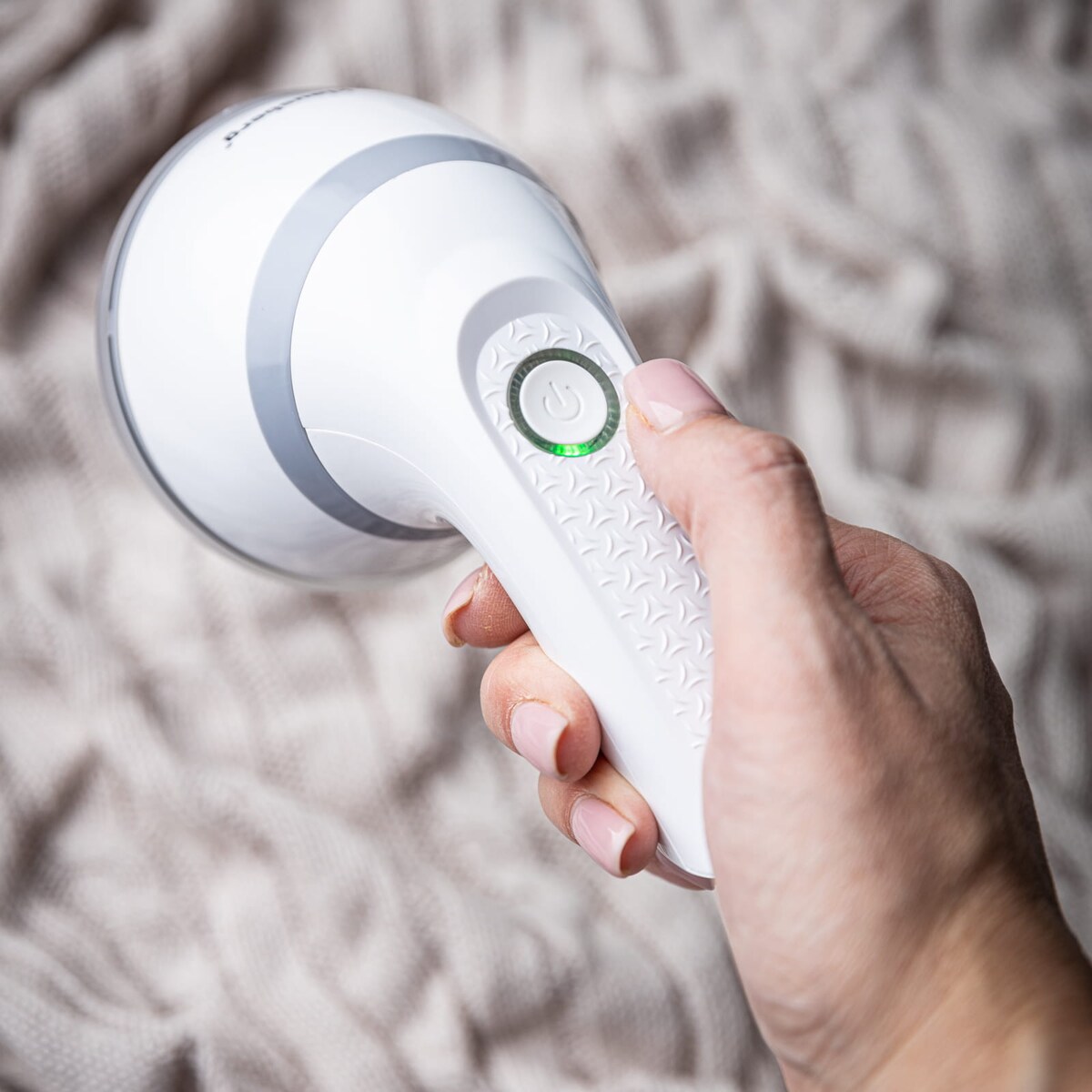 Golarka elektryczna do ubrań odzieży swetrów akumulatorowa KLAUSBERG