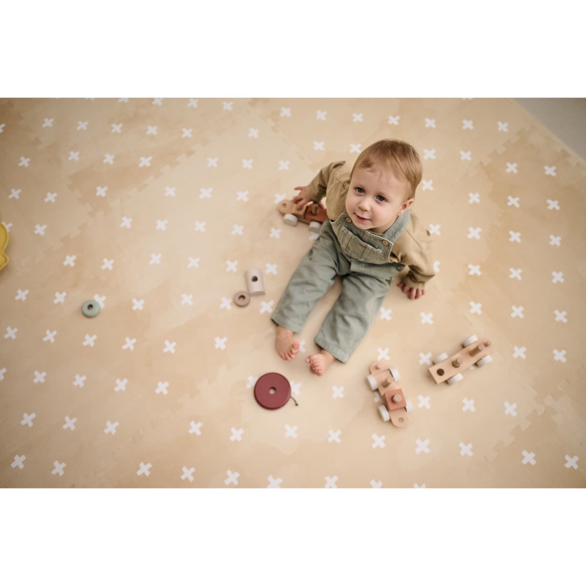 Mata Piankowa Puzzle OLYA KIDS wzór CROSS SAND 120x180 cm