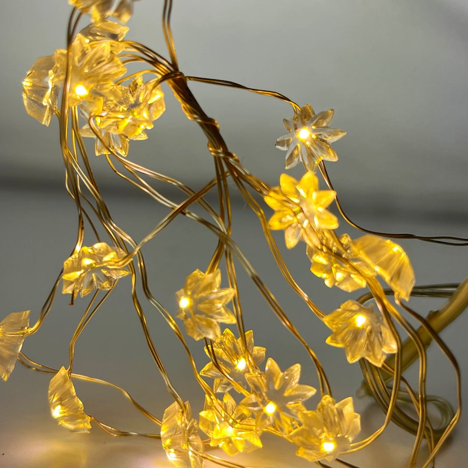 Lampki Druciki 20 Led Na Baterie Boże Narodzenie Ciepły Biały 95 Cm Kwiatki