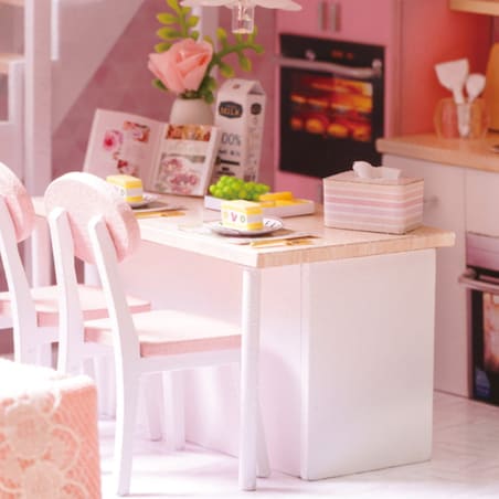 Miniaturowy domek - Wiersze i marzenia