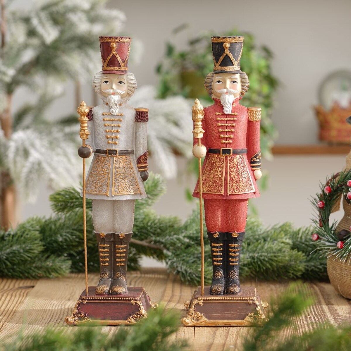 VILLA ITALIA Żołnierzyk świąteczny biały Figurka 31 cm HOLY TIME