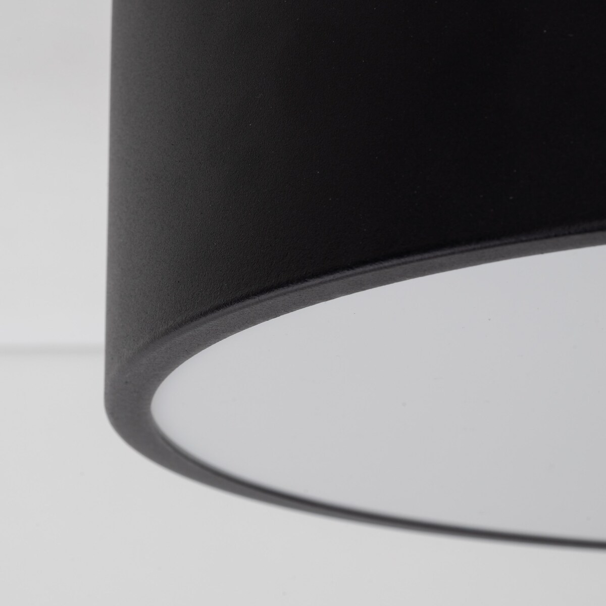 Oprawa zewnętrzna natynkowa LIVO BLACK M IP54 TK Lighting 3xE27 czarna plafon tarasowy 40 cm