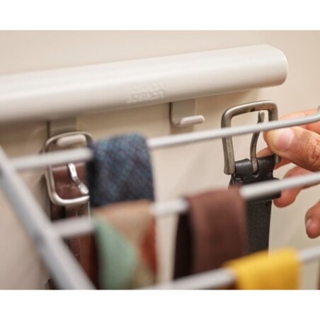 Wieszak na akcesoria i paski Orderly Joseph Joseph