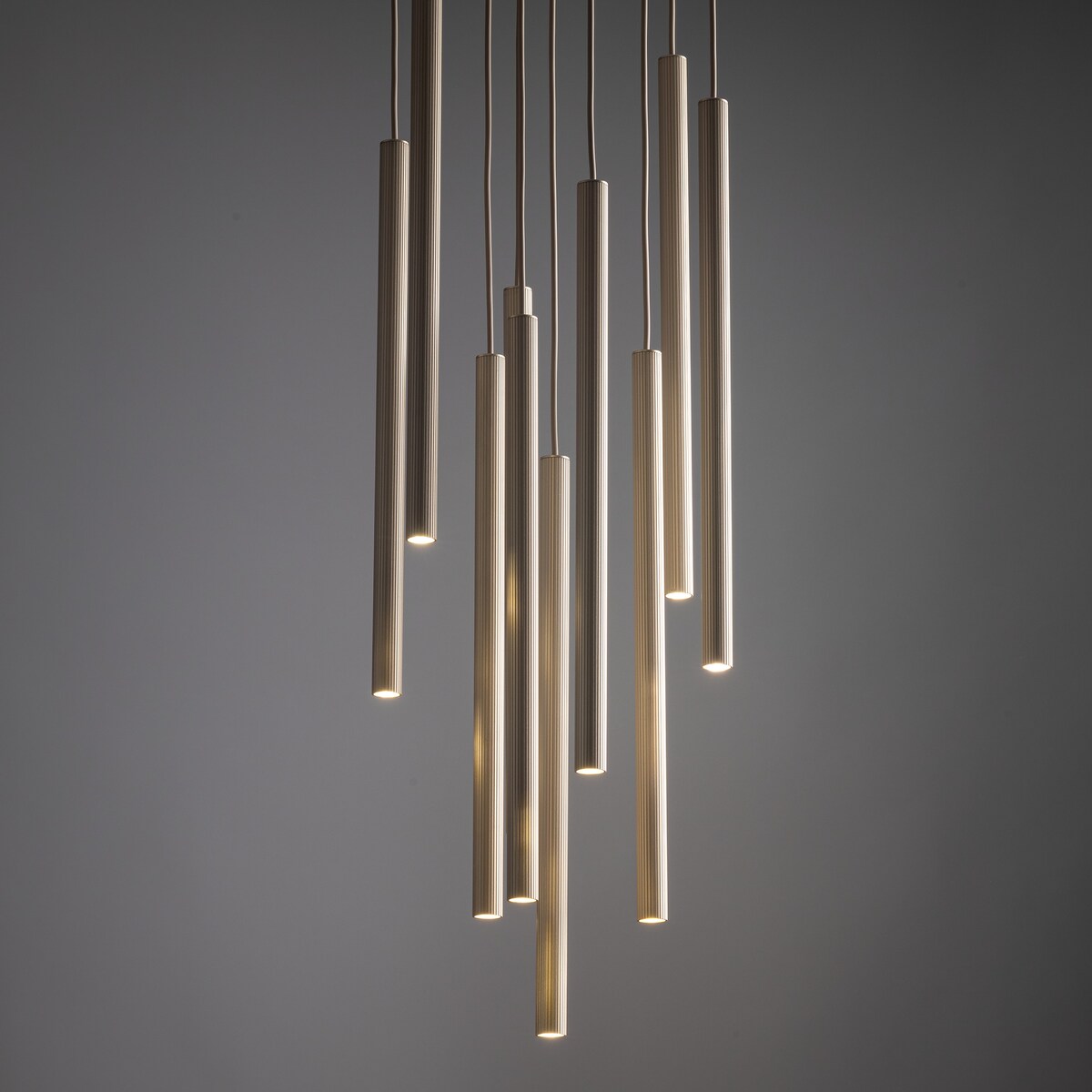 Lampa Wisząca Tk Lighting Ferro Na Kole Beżowa Szampański Ryflowana Tytan Metalowa Tuba Sopel Rurka 10X G9